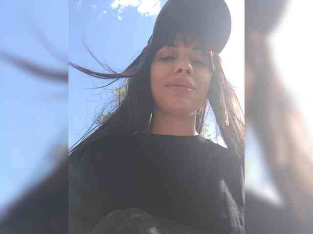 Tinablackkk webcam