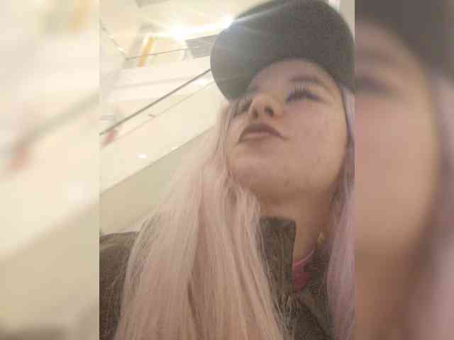 Tinablackkk webcam