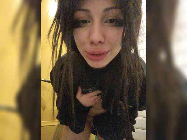 Tinablackkk webcam