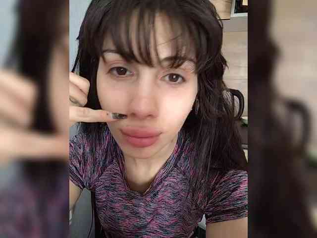 Tinablackkk webcam
