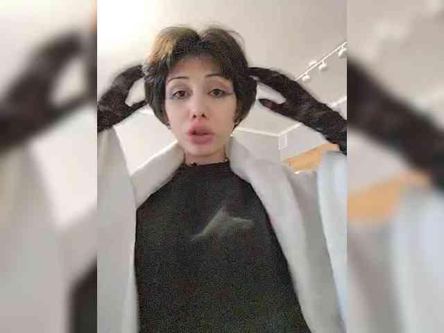 Tinablackkk webcam
