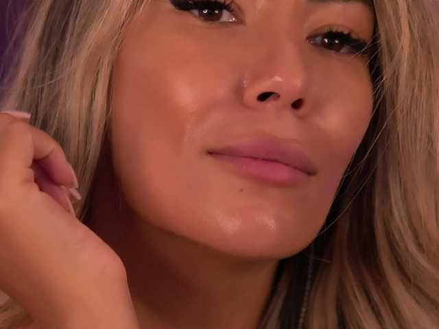 SophiaPotts live webcam show