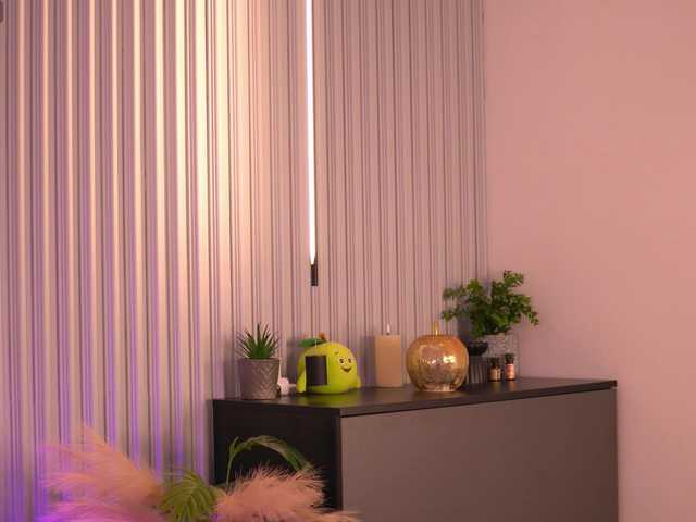 SophiaPotts — live female cam