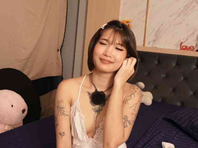 モデル: ThaiMasseuse18