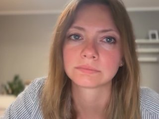 kissMillie Porn Show