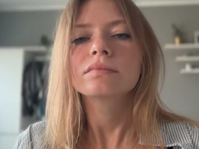 kissMillie live cam on BongaCams