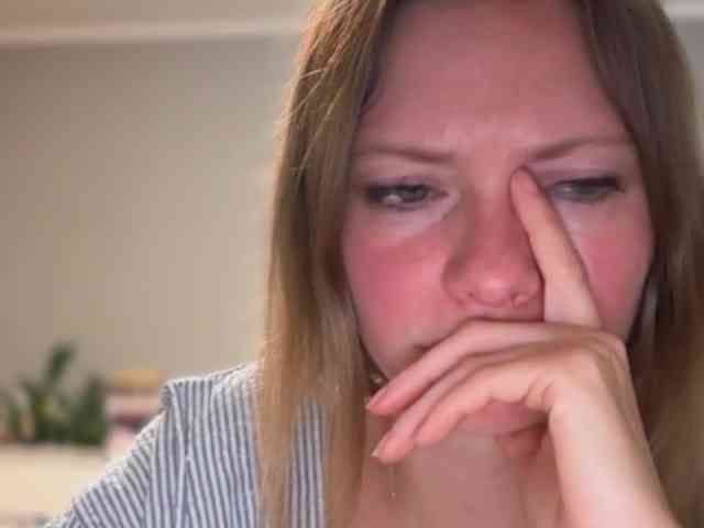 kissMillie webcam