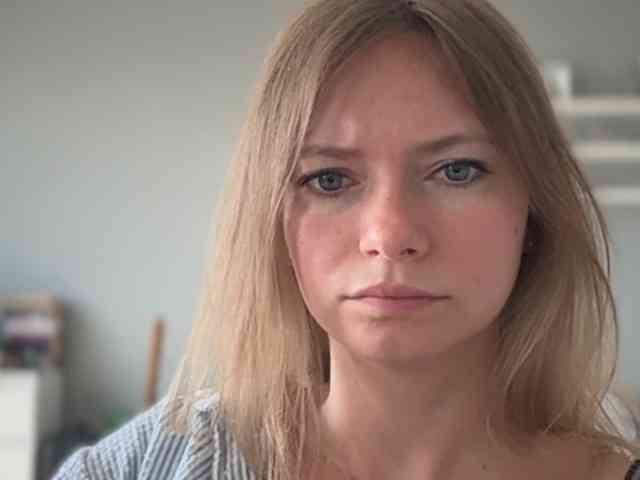 kissMillie webcam