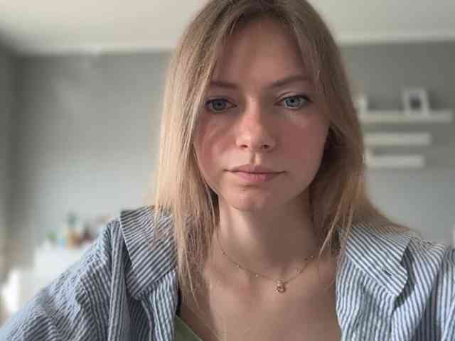 Model: kissMillie