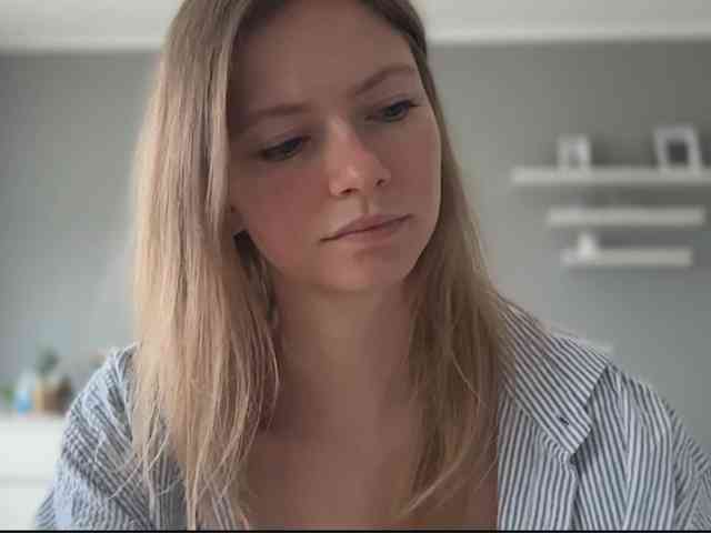 Model: kissMillie