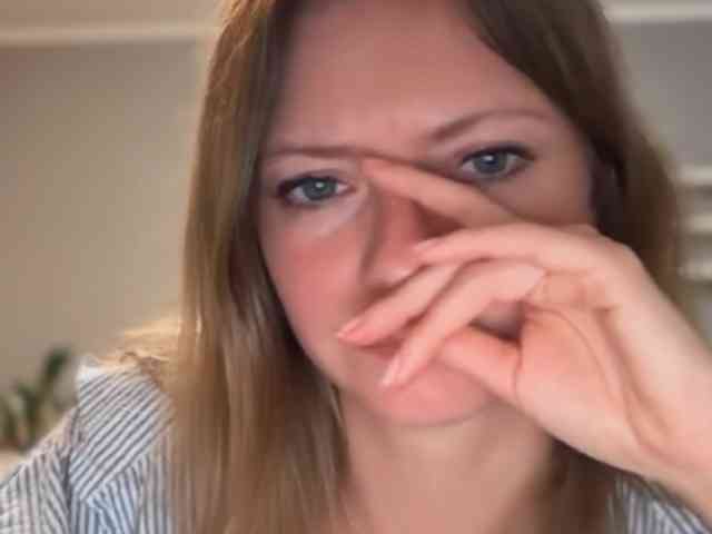 kissMillie webcam