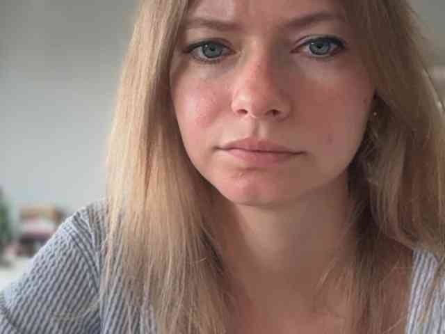 kissMillie webcam