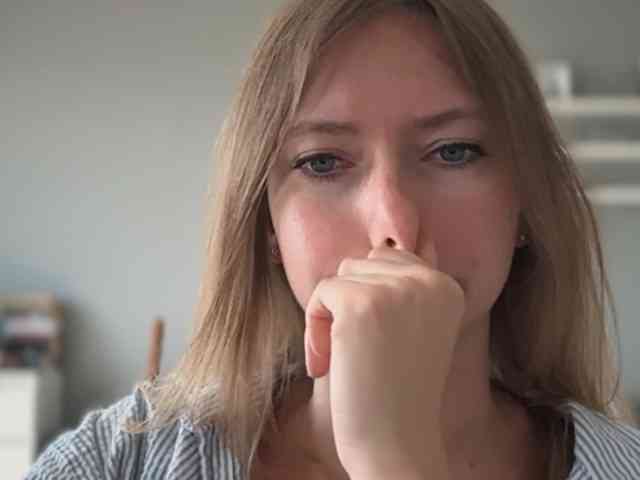 kissMillie webcam