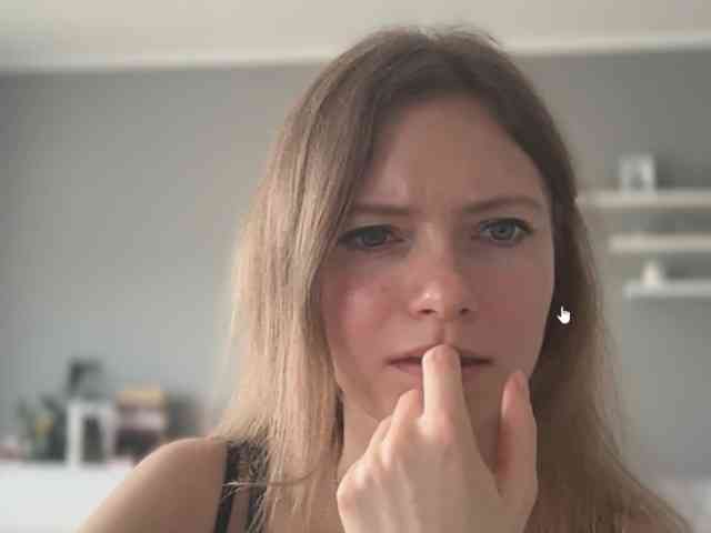 kissMillie webcam
