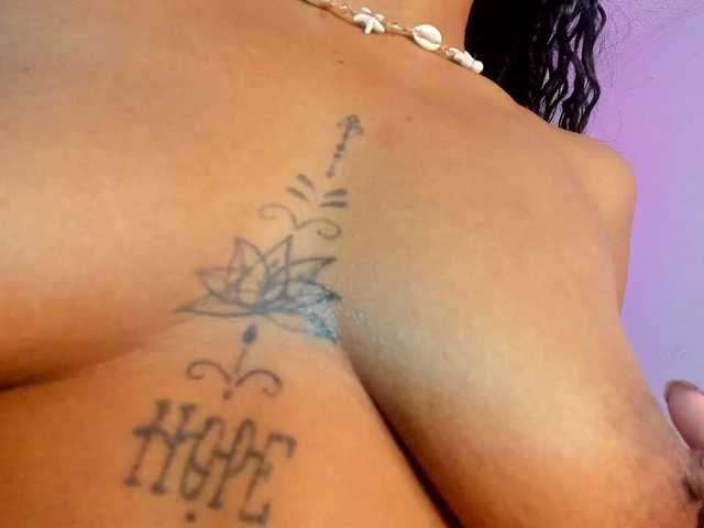 Aitana-star1's BongaCams show and profile