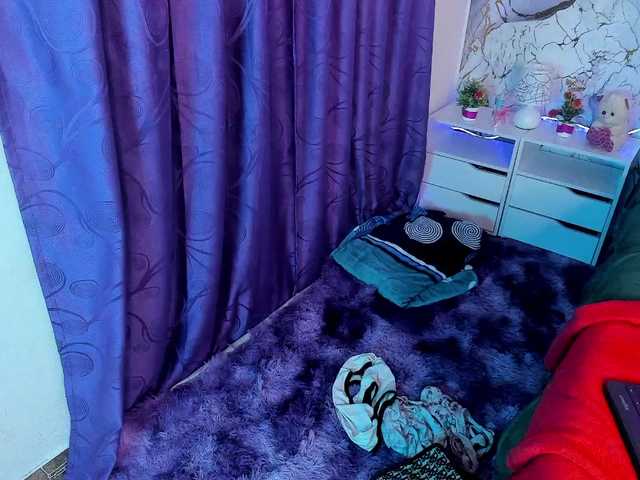 Aitana-star1's BongaCams show and profile