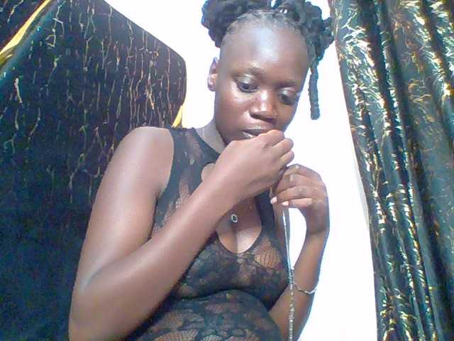 slimebony live cam on BongaCams