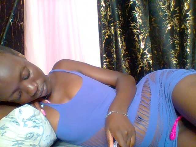 slimebony live cam on BongaCams