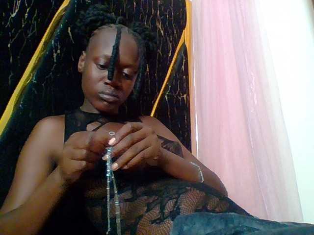 slimebony live cam on BongaCams
