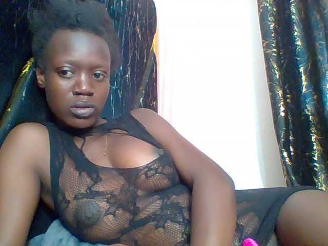 slimebony live cam on BongaCams