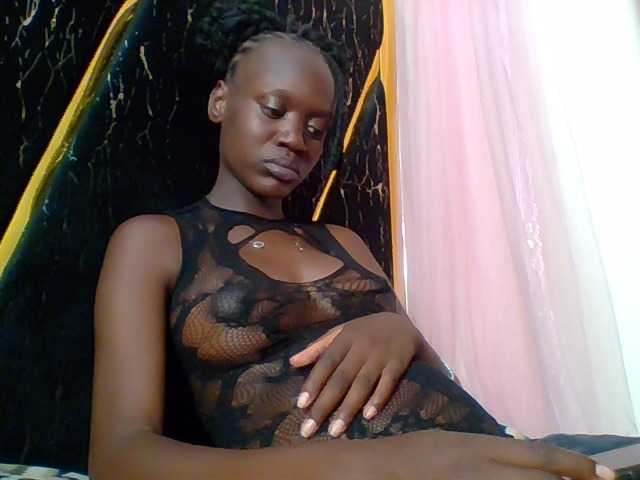 slimebony live cam on BongaCams