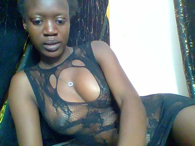 slimebony live cam on BongaCams