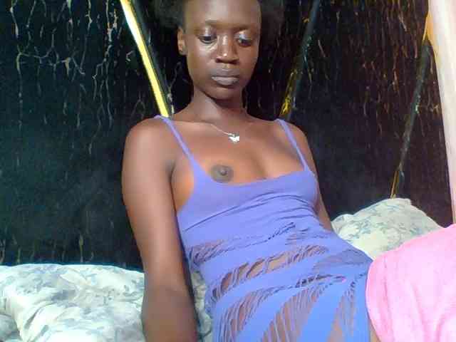slimebony Live Webcam on BongaCams