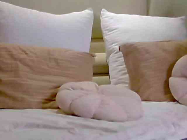 IsoldeBliss webcam