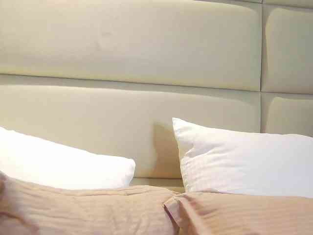 IsoldeBliss webcam