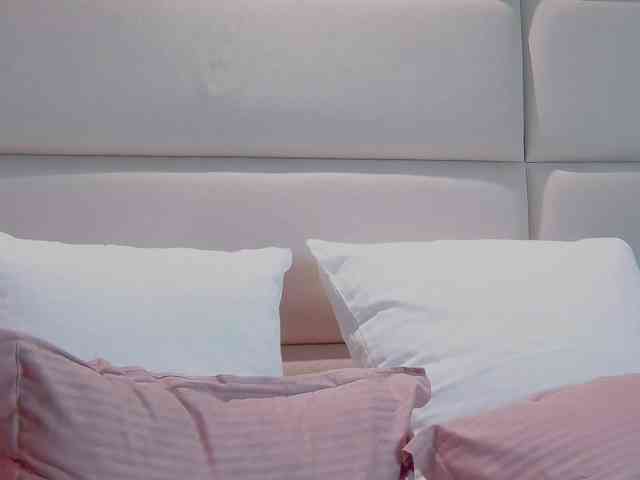 IsoldeBliss webcam