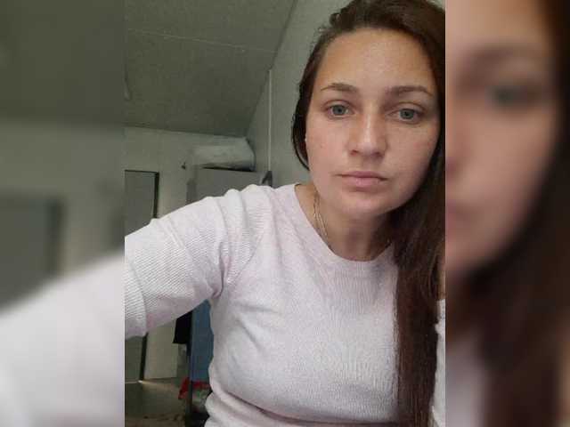 MiLAshKaA's BongaCams show and profile