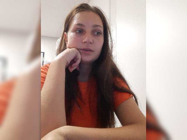 MiLAshKaA live cam on BongaCams