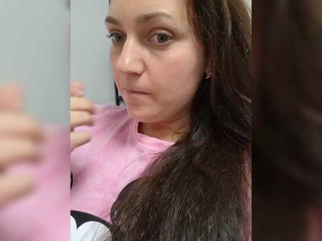 MiLAshKaA live cam on BongaCams