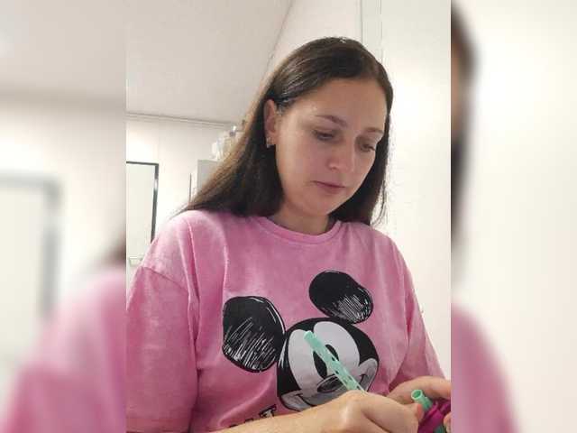 MiLAshKaA live webcam show