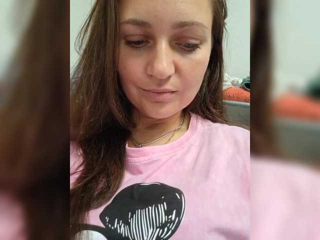 MiLAshKaA live cam on BongaCams