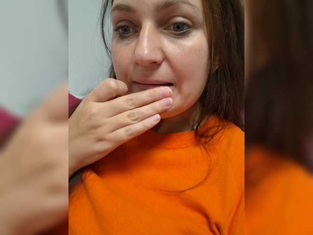 MiLAshKaA live cam on BongaCams