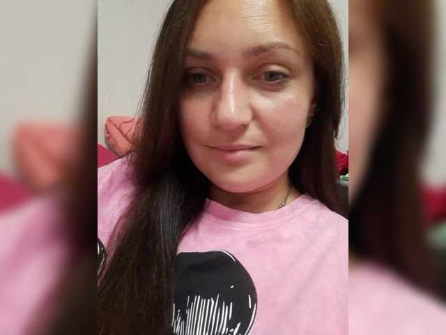 MiLAshKaA live webcam show