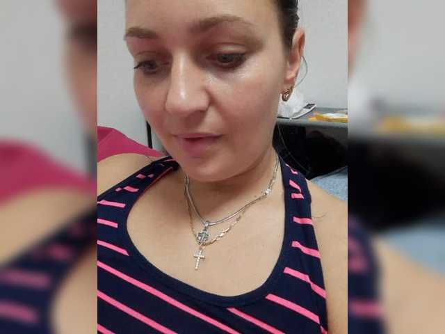 MiLAshKaA live cam on BongaCams