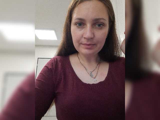 MiLAshKaA's BongaCams show and profile