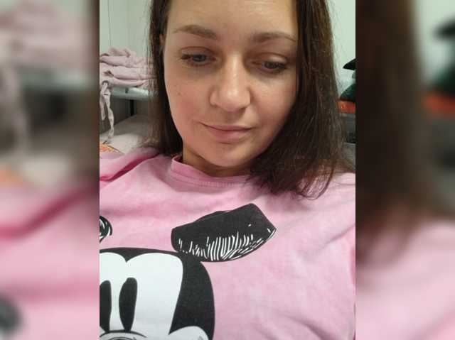 MiLAshKaA live cam on BongaCams