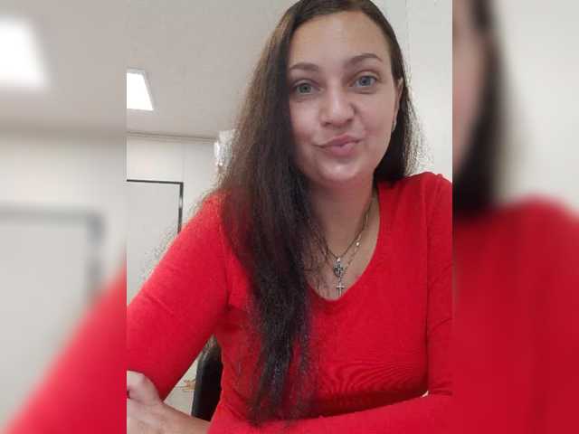 MiLAshKaA live webcam show