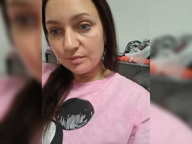 MiLAshKaA live cam on BongaCams