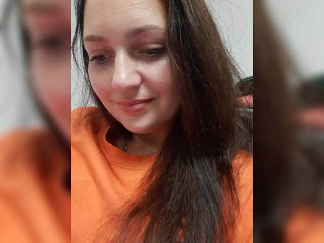 MiLAshKaA live cam on BongaCams