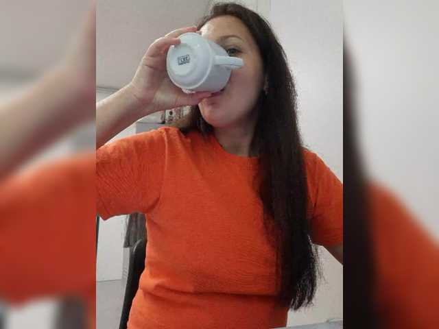 MiLAshKaA live webcam show