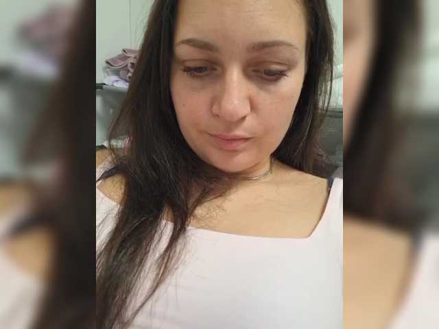 MiLAshKaA live cam on BongaCams
