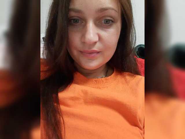 MiLAshKaA live cam on BongaCams