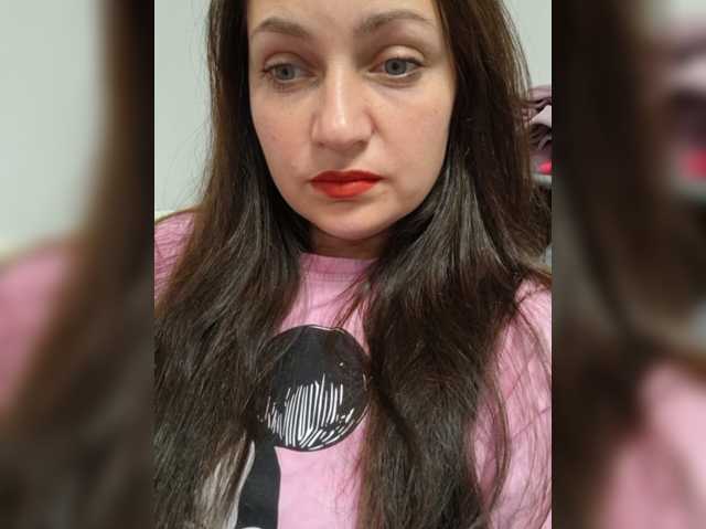 MiLAshKaA live cam preview