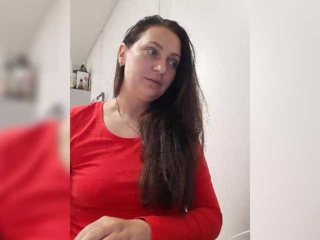 MiLAshKaA live webcam show