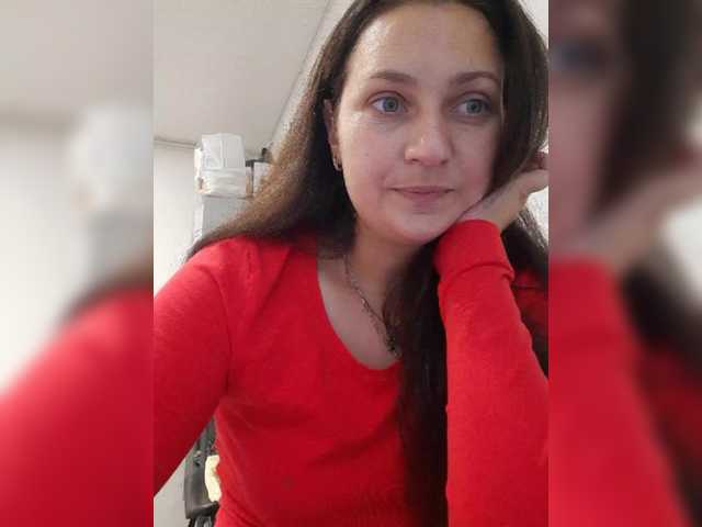 MiLAshKaA live webcam show