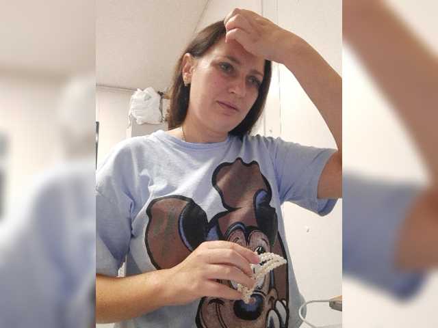 MiLAshKaA live cam on BongaCams